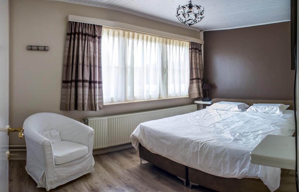 B&B Den Boomgaard Moorsel Room photo